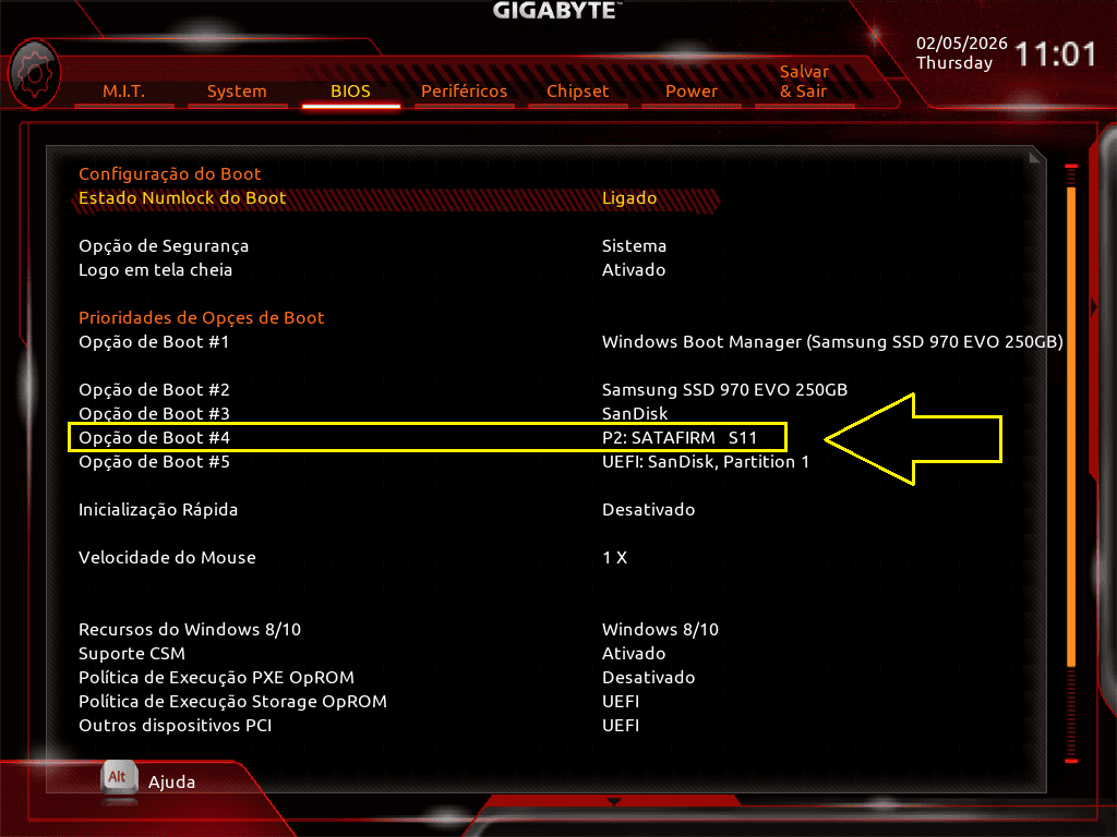 BIOS/UEFI a exibir um SSD identificado como SATAFIRM S11, indicando falha na inicialização do firmware e perda do reconhecimento do modelo original.